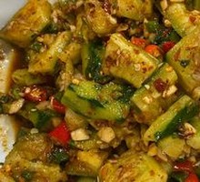 Knife-Pounded Cucumber