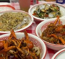 Signature Changsha-style Crawfish