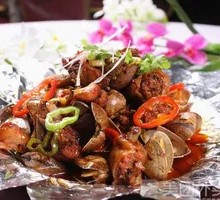 Iron Plate Happy Clams