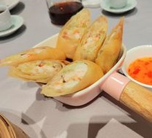 Egg White and Fresh Shrimp Spring Rolls