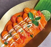 Signature Thai Emperor Curry Prawns