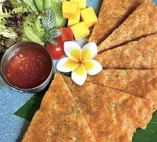 Thai Crispy Moon Shrimp Cake