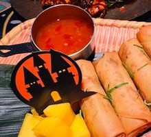 Thai-Vietnamese Curry Spring Rolls