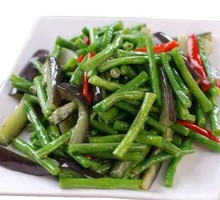 Eggplant and Green Bean Stir-Fry