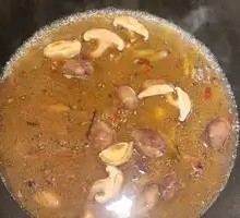 Farmhouse Earth Pot Soup Base