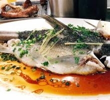 Steamed Grass Carp with Special Flavor