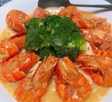 Cheese Vermicelli with Lobster Shrimp
