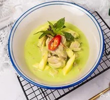 Green Curry Chicken