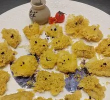 Honeycomb Crispy Nine-Gill Fish