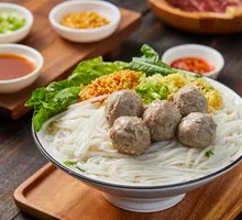 Handmade Beef Tendon Ball Rice Noodle Soup
