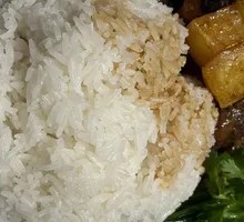 Secret-Style Lemongrass Beef Rice