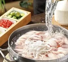 Signature Hainan Coconut Chicken