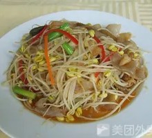 Jellyfish with Bean Sprouts Stewed