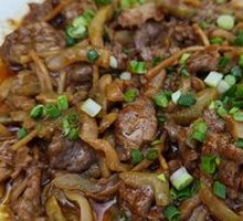 Pickled Vegetable Steamed Beef