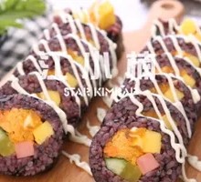 蟹柳肉松紫菜包饭