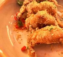 Crispy Golden Wing Delight