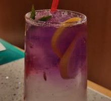 Dreamy Sparkling Water