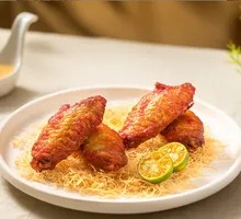 Finger-Licking Fried Wings