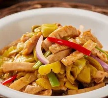 Old Jar Sichuan Pickled Cabbage Stir-Fried Pork Intestines