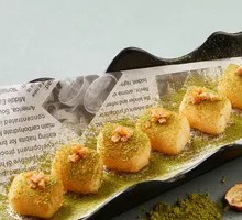 Matcha Milk Sand Glutinous Rice Cake