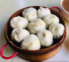 Hangzhou Steamed Pork Dumplings