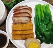 Longjiang Pig Trotter and Tofu Rice