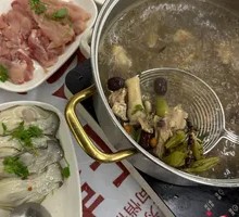 Stone Olive Chicken Pot
