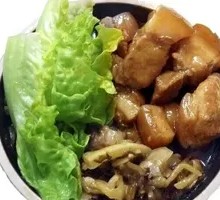 Salted Vegetable Braised Pork Rice