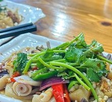 Boiled Duck Intestines