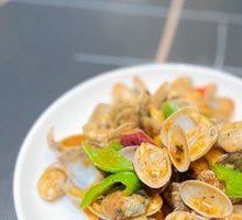 Stir-fried Clams with Ginger and Scallion