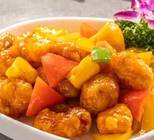 Fruit-Flavored Pineapple Sweet and Sour Pork