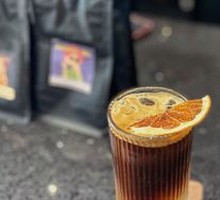 Bubble Americano with Grapefruit