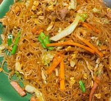 Stir-Fried Rice Noodles with Three Threads