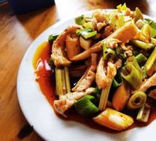 Spicy Stir-Fried Intestines