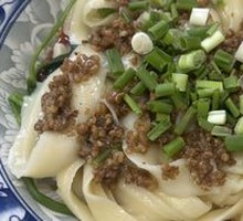 Vegetable Pepper Mixed Sauce Knife-Sliced Noodles