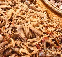 Freshly Boiled Duck Feet