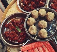 Sliced Beef with Green and Red Peppers