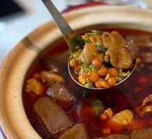 Spicy Intestine and Duck Blood Stir-fry