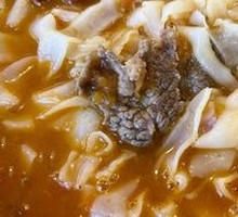 Tomato Sour Beef Noodles