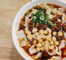 Knife-Sliced Noodles with Mixed Ingredients