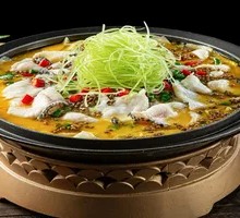 Green Pepper and Sichuan Peppercorn Fish in Sour Cabbage Sauce