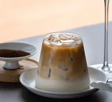 Ice Coconut Milk Latte