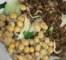 Pea and Pork Sauce Dry Noodles with Knife-Sliced Noodles