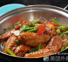 Sichuan-style Fresh Rabbit Hot Pot