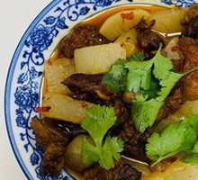 Braised Beef with Radish
