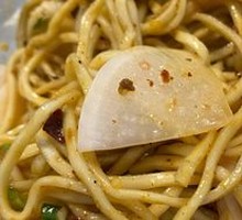 Vegetarian Pepper and Mixed Sauce Noodles