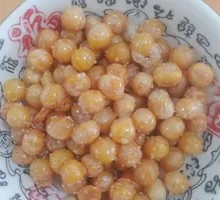 Fried Peas with Oil Crust