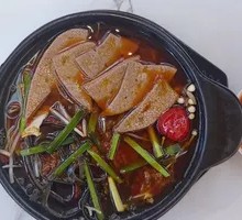 Hot Pot Pork Liver Clay Pot Rice Noodles