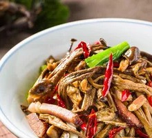 Preserved Meat with Deer Antler Mushroom