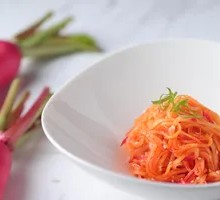 Spicy Radish Slaw